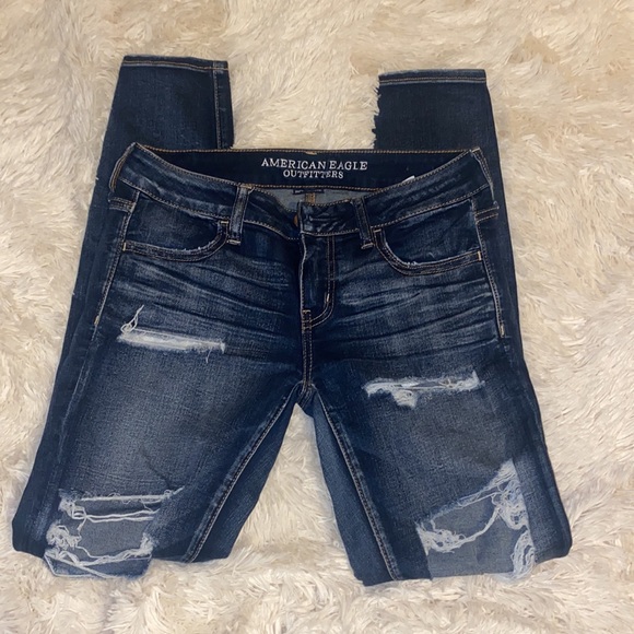 American Eagle Jeans - Picture 2 of 4